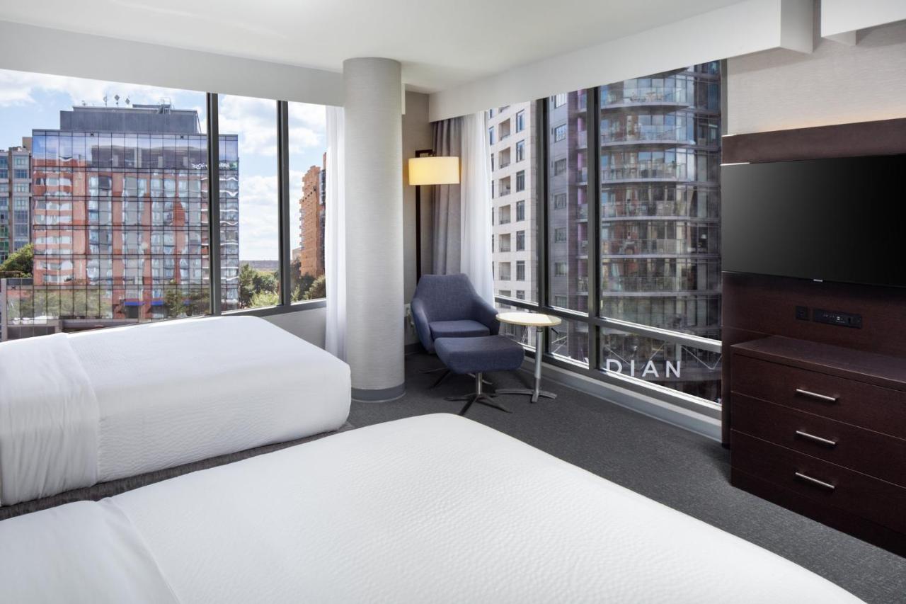 Holiday Inn Express Washington Dc Downtown By Ihg Exterior photo